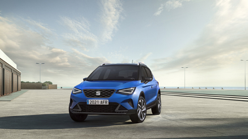 Nový SEAT Arona ohromí ještě robustnějším vzhledem a zcela novým designem interiéru